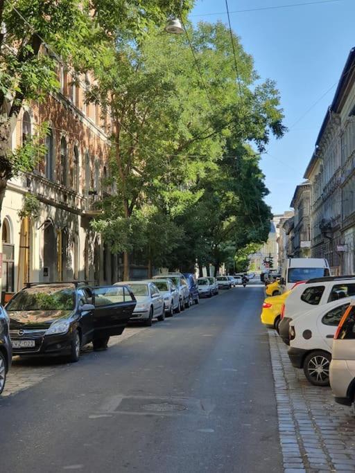 Nefelejcs Near The Keleti Railway Station Apartment Budapest Exterior photo